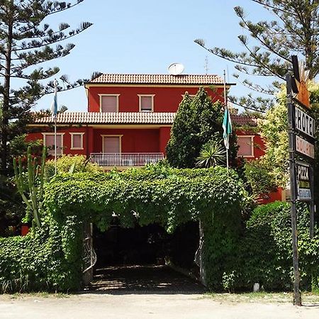 Hotel Ristorante Solari Бриатико Экстерьер фото